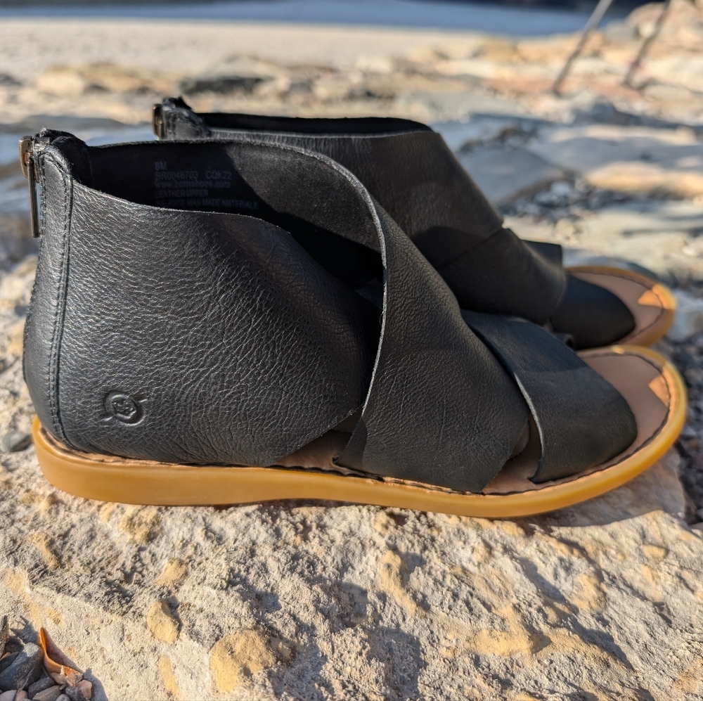 Born Black Imani Nero Leather Sandal, size 8
